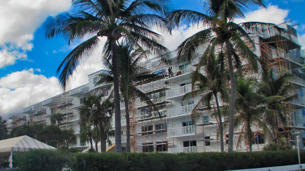 Ocean Towers Palm Beach | Condo Complexes