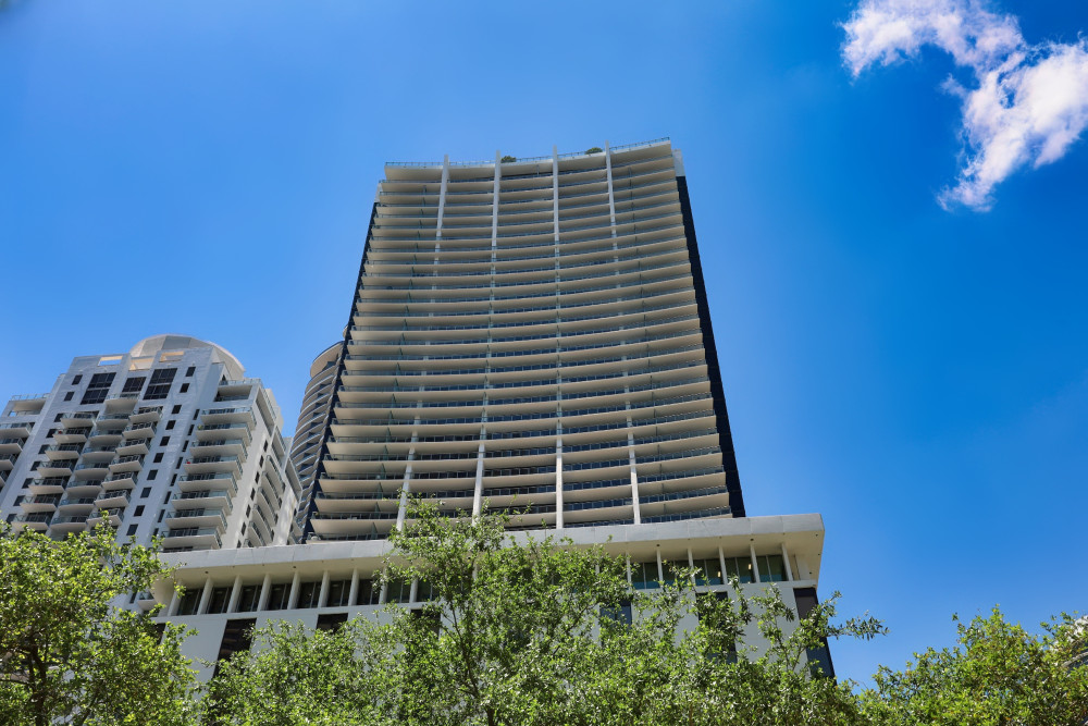 1010 Brickell Condominium