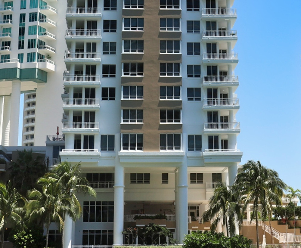 Courts Brickell Key