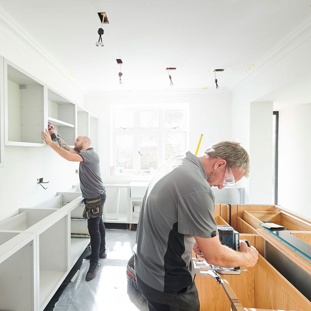 Cabinet Installers